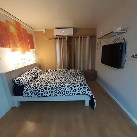 Suite- Studio- Zimmer Bet She'an Exterior photo